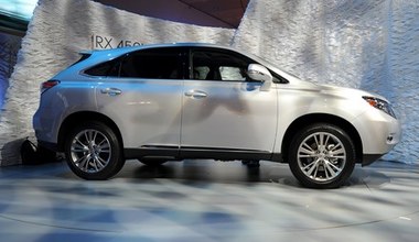 Nowy lexus RX