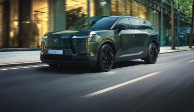 Nowy Lexus TZ zadebiutował. 6 miejsc i cisza jak w limuzynie