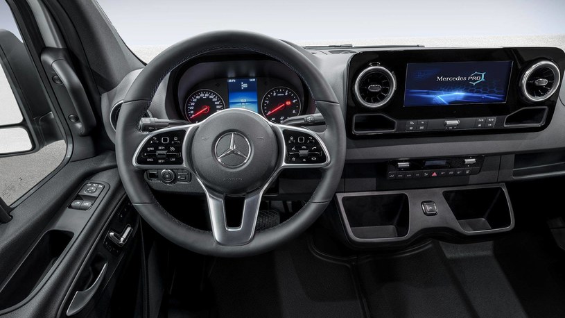 Nowy Mercedes Sprinter /Informacja prasowa