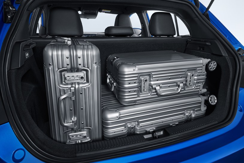 Nowy MG3 Hybrid+ pomieści trzy spore walizki. Pojemność kufra to blisko 300 litrów /MG Motors