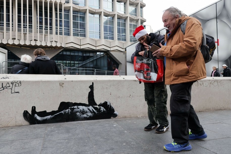 Nowy mural Banksy'ego w Londynie, grudzień 2025 /Rex Features/EAST NEWS /East News