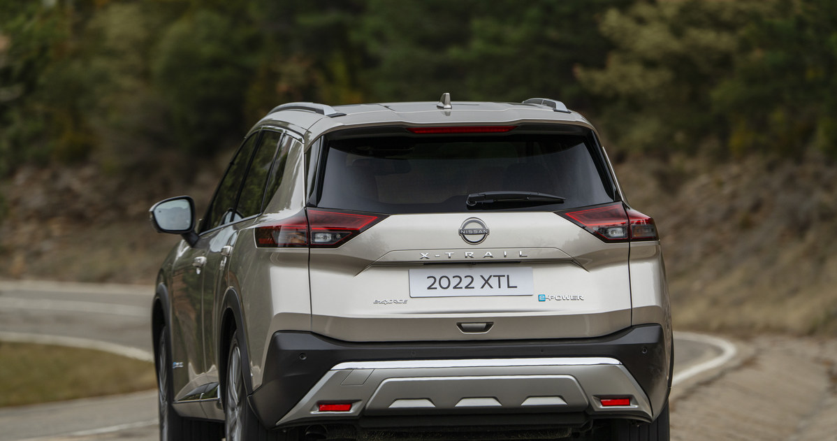 Nowy Nissan X-Trail będzie dostępny z napędem zarówno na jedną, jak i na obie osie. /Nissan /materiały prasowe