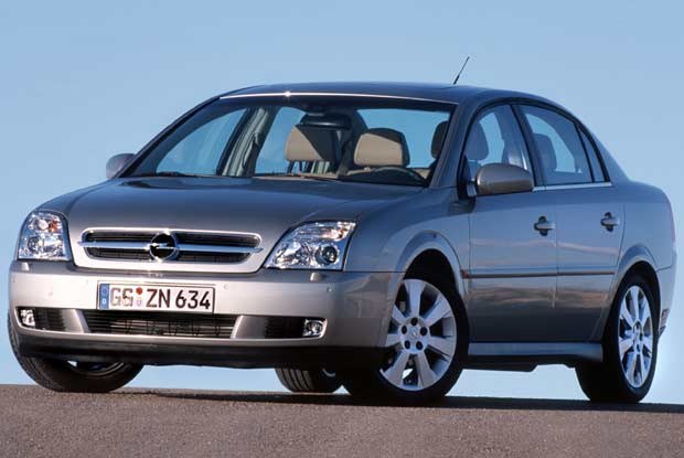 Nowy Opel Vectra (kliknij) /INTERIA.PL
