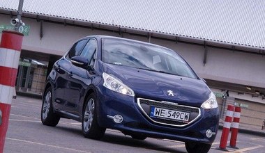 Nowy peugeot 208 z nietypowym wnętrzem