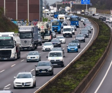 Nowy podatek drogowy. Zapłacisz więcej, nawet jak nie masz samochodu