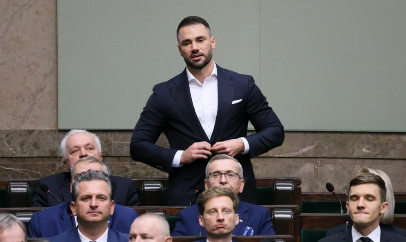 Nowy poseł Lewicy tłumaczy się ze słów o aborcji. "Źle to odebrano"