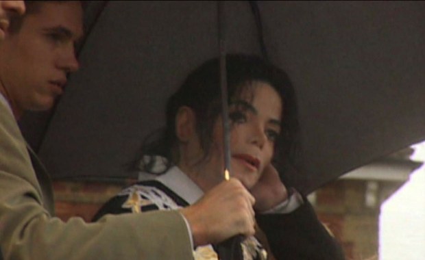 Nowy pozew przeciwko Michaelowi Jacksonowi. Koszmarne zarzuty w sprawie nieletnich