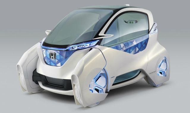 Nowy prototyp Hondy to rozwnięcie modelu Micro Commuter Concept z 2011 r. /Honda