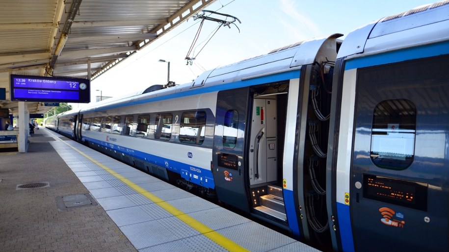 Nowy rozkład pociągów od 31 sierpnia /Shutterstock