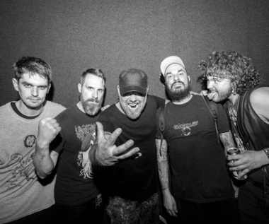 Nowy split Integrity