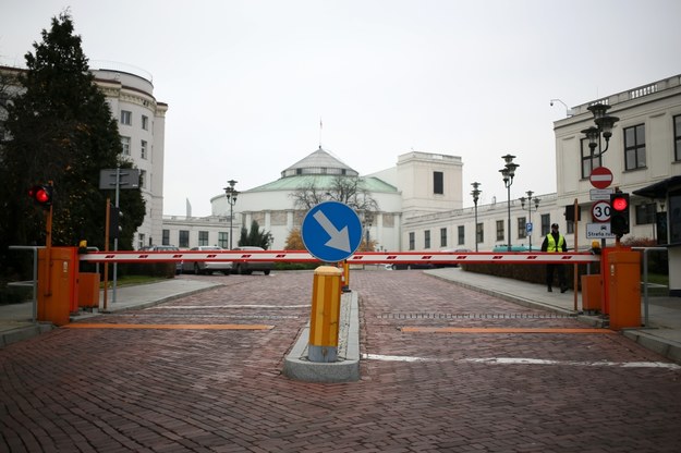 Nowy system chroniący Sejm ma kosztować kilka milionów złotych. /Leszek Szymański /PAP