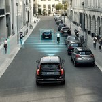 Nowy system, który pozwoli zobaczyć zasłoniętych pieszych i samochody