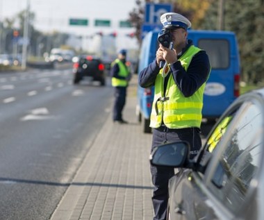 Nowy taryfikator punktów działa na kierowców. Noga na gazie coraz lżejsza