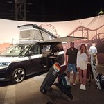 Nowy Volkswagen California w Dusseldorfie. Oferuje 3 strefy życia