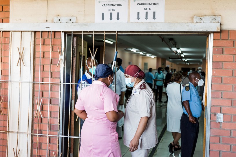 Nowy wariant koronawirusa został wykryty w państwach południowej Afryki, zdj. ilustracyjne /MLUNGIS MBELE  /AFP