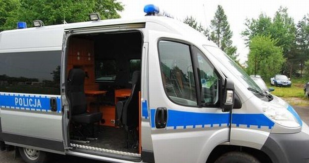 Nowy wóz policji /Policja