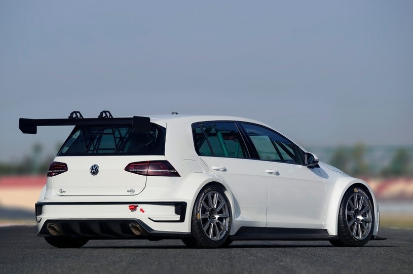 Nowy wyścigowy Volkswagen Golf /Informacja prasowa