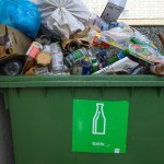 Nowy zakaz na śmietnikach w Polsce. Tych odpadów nie wolno wyrzucać w worku