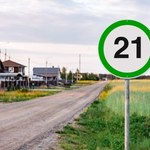 Nowy, zielony znak na drodze. Kierowcy nie wiedzą, co oznacza