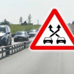 Nowy znak P-35 dezorientuje kierowców. Co znaczą auta zajeżdżające sobie drogę?