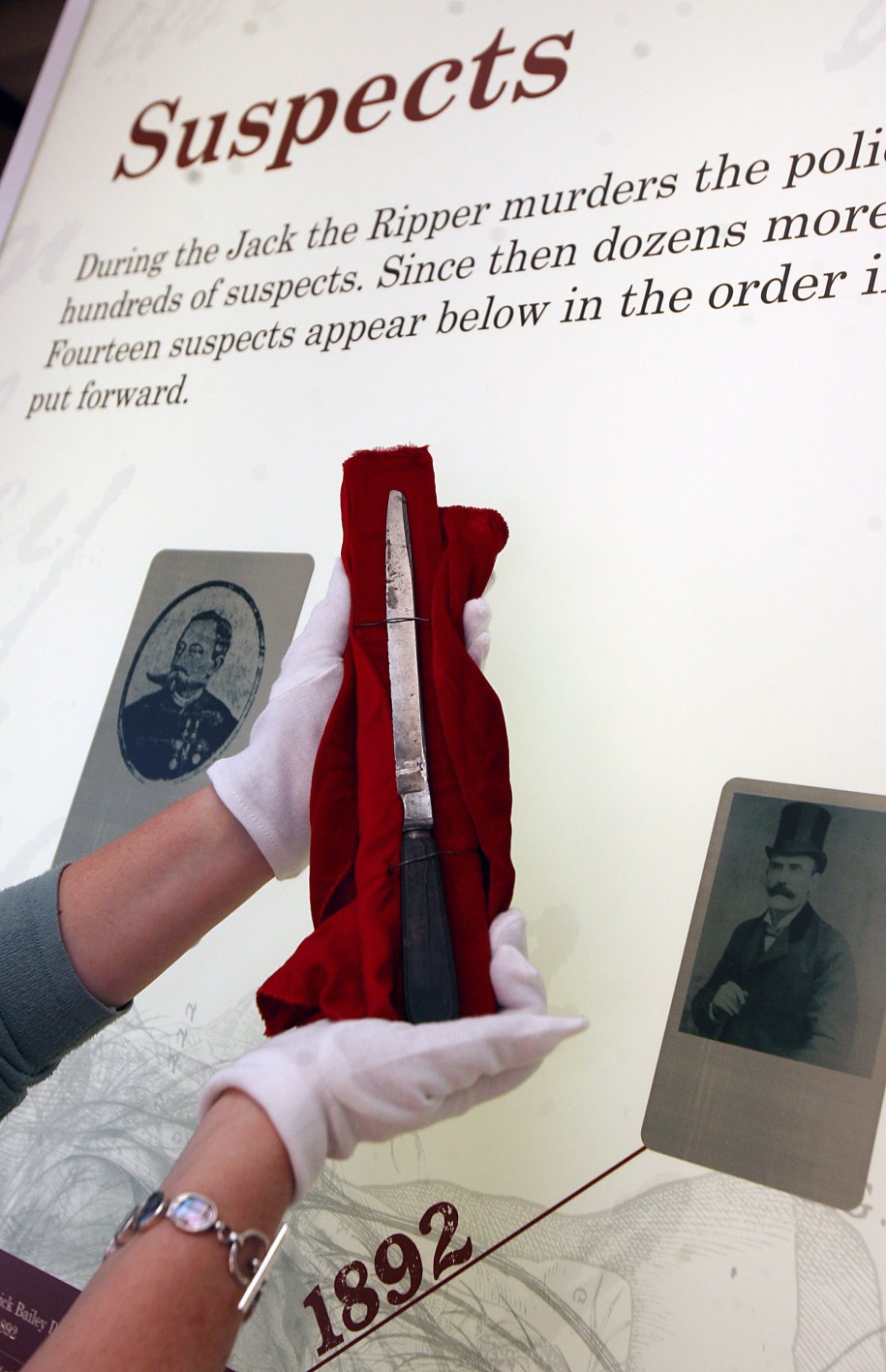 Nóż, którego miał używać Kuba Rozpruwacz /ANDY RAIN /PAP/EPA