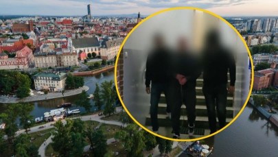 Nożownik wtargnął na pokład statku we Wrocławiu. Przerażeni ludzie uciekali 
