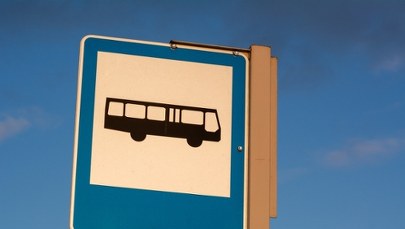 Nożownik zaatakował na przystanku. Grozi mu surowa kara