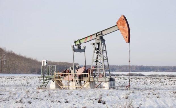 NYT: Unia Europejska przygotowuje stopniowe embargo na rosyjską ropę
