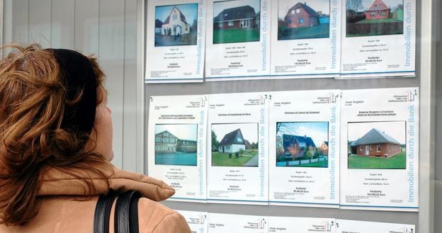 O dodatek mieszkaniowy ubiegają się osoby wynajmujące mieszkania od holenderskich spółdzielni /&copy; Panthermedia