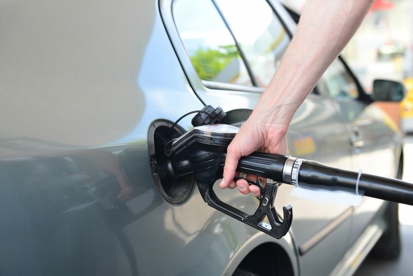 O ile ceny benzyny spadają, to olej napędowy może drożeć /Adam Staśkiewicz /East News
