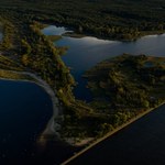 O istnieniu tej wyspy wie niewielu Polaków. Enklawa zieleni rzut beretem od centrum miasta