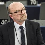 O Polsce w PE: Rezolucja autorstwa PiS odpowiedzią na krytykę Warszawy