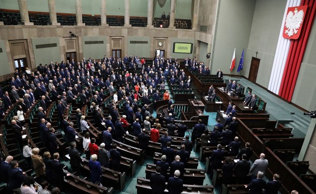 O prądzie w Sejmie. "Posłowie nie wiedzą, nad czym głosują"