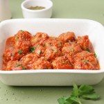 O tę zapiekanę z klopsami moja rodzina prosi co tydzień. Można jeść nawet w piątek