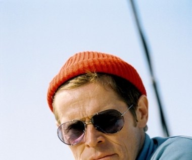 O tym, że z powodzeniem odnajduje się w galerii oryginałów Wesa Andersona, Dafoe udowodnił rolą w "Podwodnym życiu ze Steve'em Zissou" (2004). Aktora oglądaliśmy też w ostatnim dziele amerykańskiego reżysera - "Grand Budapest Hotel".