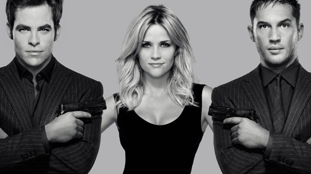 O względy Reese Witherspoon starać będą się: Chris Pine (L) i Tom Hardy (P) /materiały dystrybutora