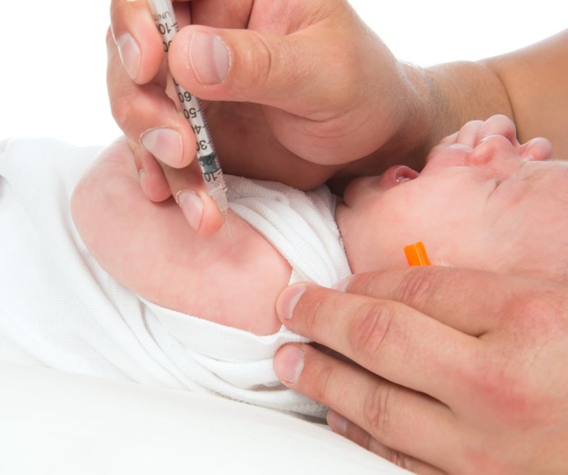 O zmiany w programie szczepień od lat apelowali rodzice /123RF/PICSEL