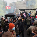 "Obalamy rząd!". Protest Strajku Kobiet i przedsiębiorców w Warszawie
