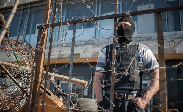 Obama grozi sankcjami. Rosja wydaleniem przedstawicieli NATO