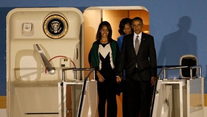 Obama nie chce być natrętny. Nie wie, czy odwiedzi Mandelę 