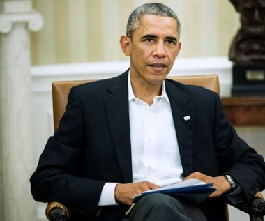 Obama odwołuje podróż. Organizuje naradę ws. eboli