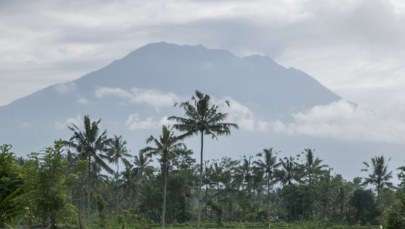 Obawy przed potężną erupcją wulkanu. Rośnie liczba ewakuowanych osób