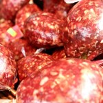 Obcokrajowcy kochają tę polską wędlinę. U nas w mięsnym nie robi furory