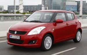 Obecna generacja Swifta zadebiutowała w 2010 roku. /Suzuki