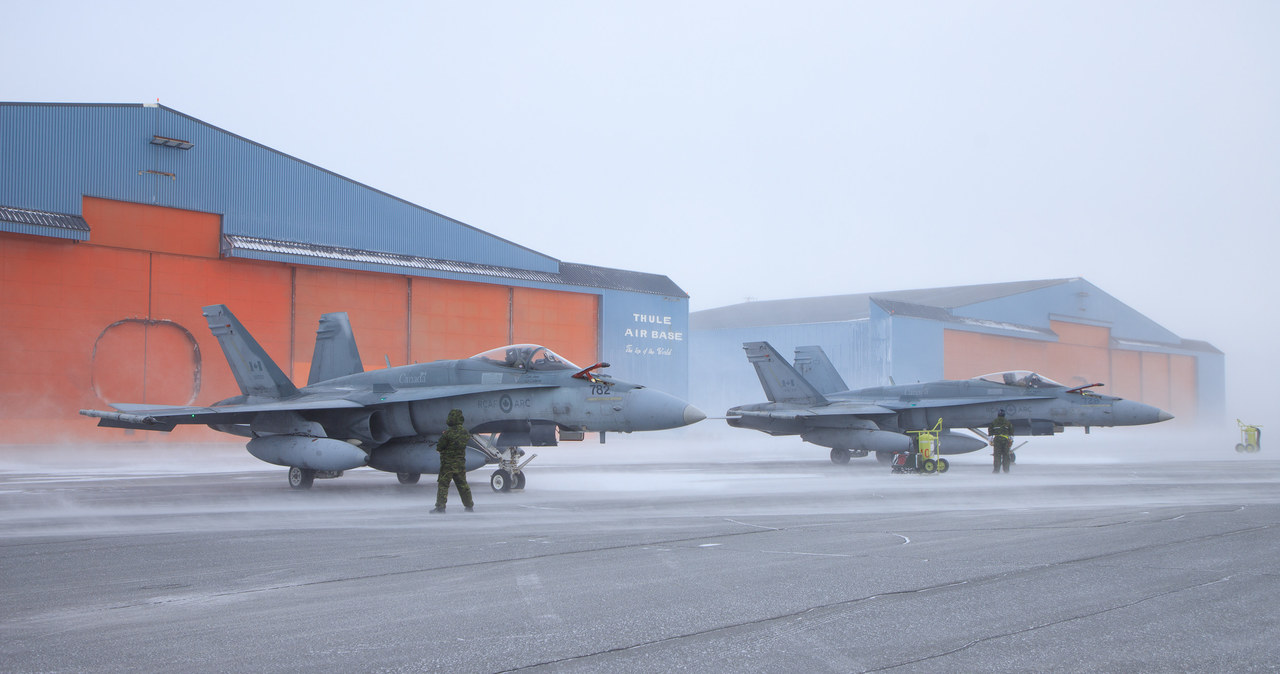 Obecnie najdalej wysuniętą bazą wojskową Stanów Zjednoczonych jest baza lotnicza Thule na Grenlandii. Niedługo w regionie mogą powstać nowe i większe placówki /domena publiczna