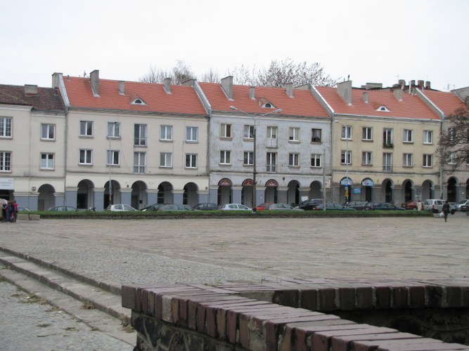 Obecnie rynek nie wygląda reprezentacyjnie /Agnieszka Wyderka /RMF FM