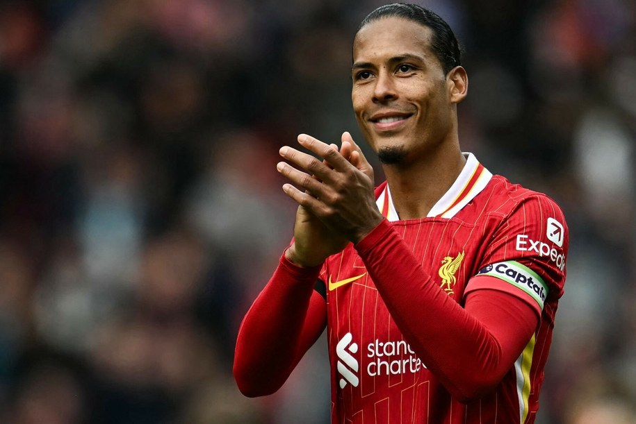 Obecnie Van Dijk ma na koncie 314 występów w barwach Liverpoolu /PAUL ELLIS/AFP/East News /East News/AFP