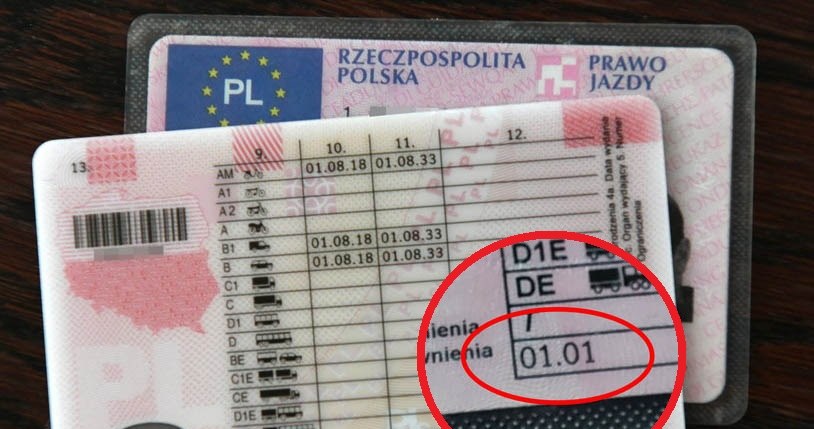 Obecność kodu 01.06 w prawie jazdy to bardzo ważna informacja /Darek Delmanowicz /PAP