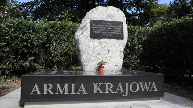 Obelisk ku czci żołnierzy Zgrupowania AK „Bartkiewicz” /Piotr Szydłowski /RMF FM