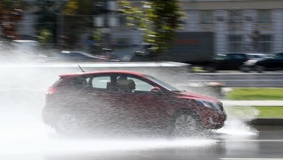 Oberwanie chmury nad Bytomiem. Burze z gradem pojawią się w całym kraju